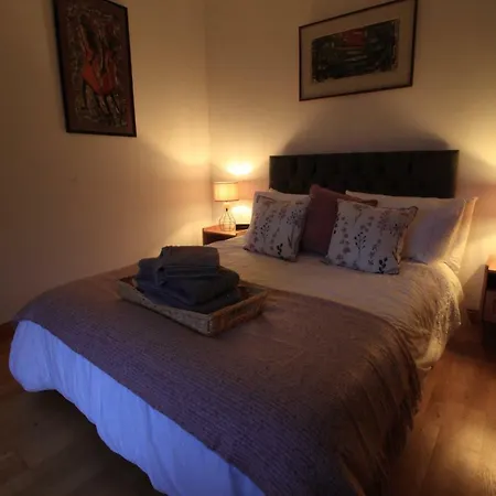 Country Cottages Brittany Guest house