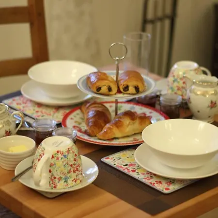 Country Cottages Brittany Guest house