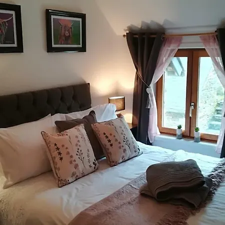 Country Cottages Brittany Guest house
